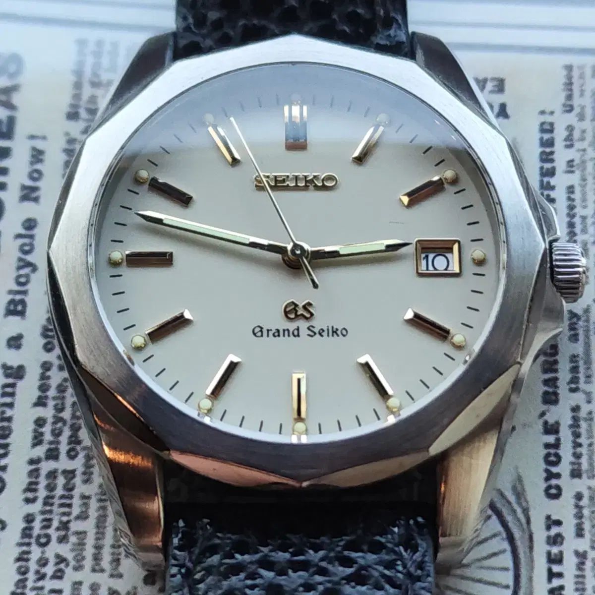 レア GRANDSEIKO グランド セイコー 超精密クォーツ SBGG001 メンズ