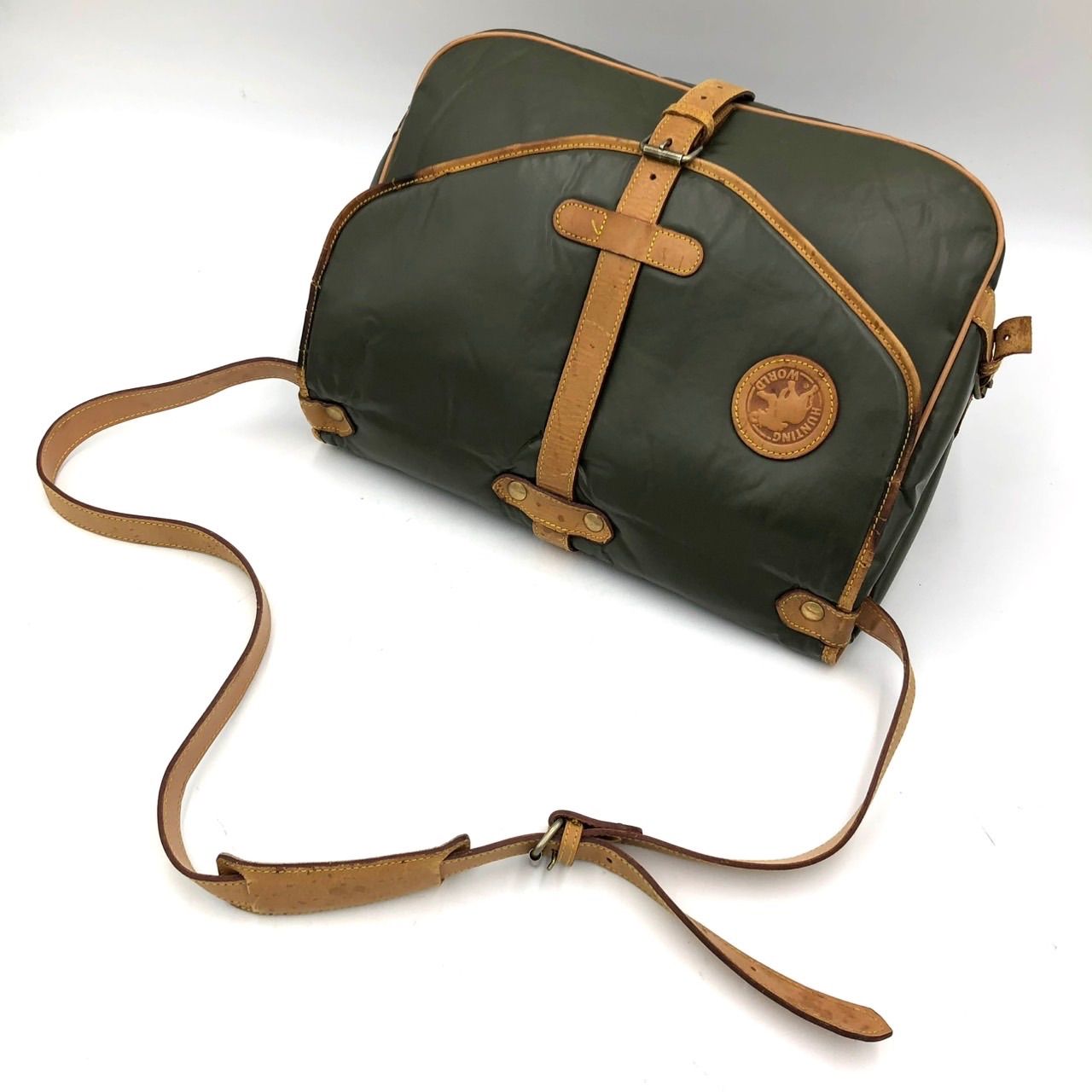 ハンティングワールド ショルダーバッグ バチュークロス カーキ