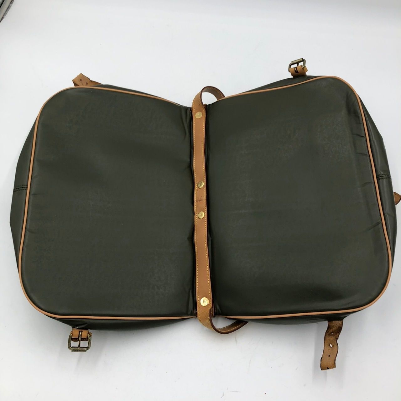 ハンティングワールド ショルダーバッグ バチュークロス カーキ