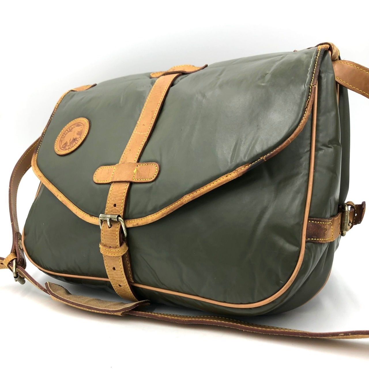 ハンティングワールド ショルダーバッグ バチュークロス カーキ