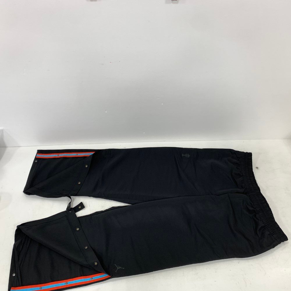 07w51360 Nike Jordan x Trophy Room Men's Tear Away Pants 