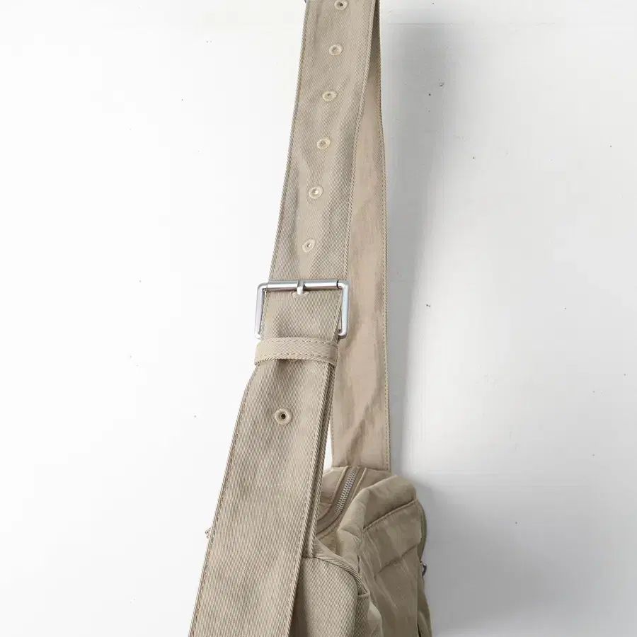 MANDARINA DUCK マンダリナダック ユニセックス ショルダーバッグ