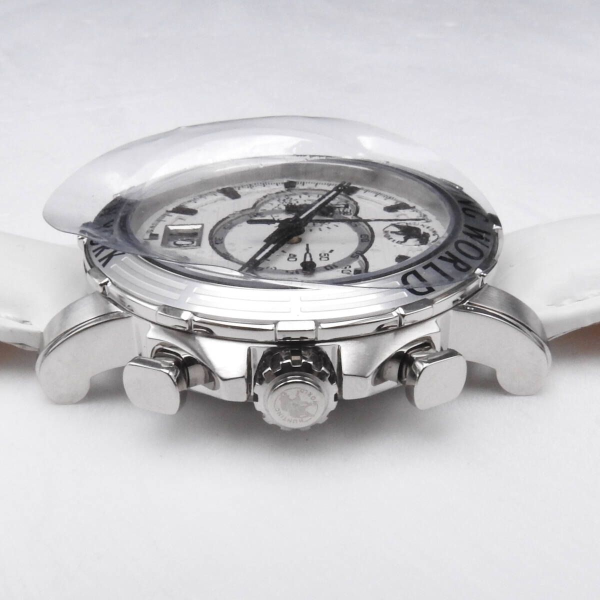 未使用品【稼働確認済み】HUNTING WORLD ハンティングワールド イリス