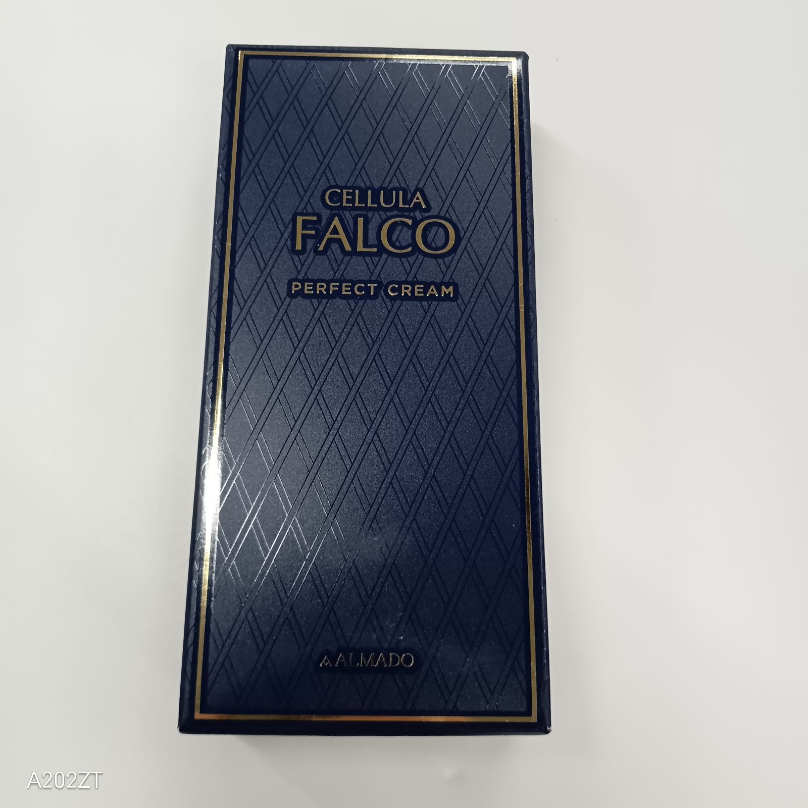 T2904 K チェルラー ファルコ パーフェクトクリーム 40g - メルカリ