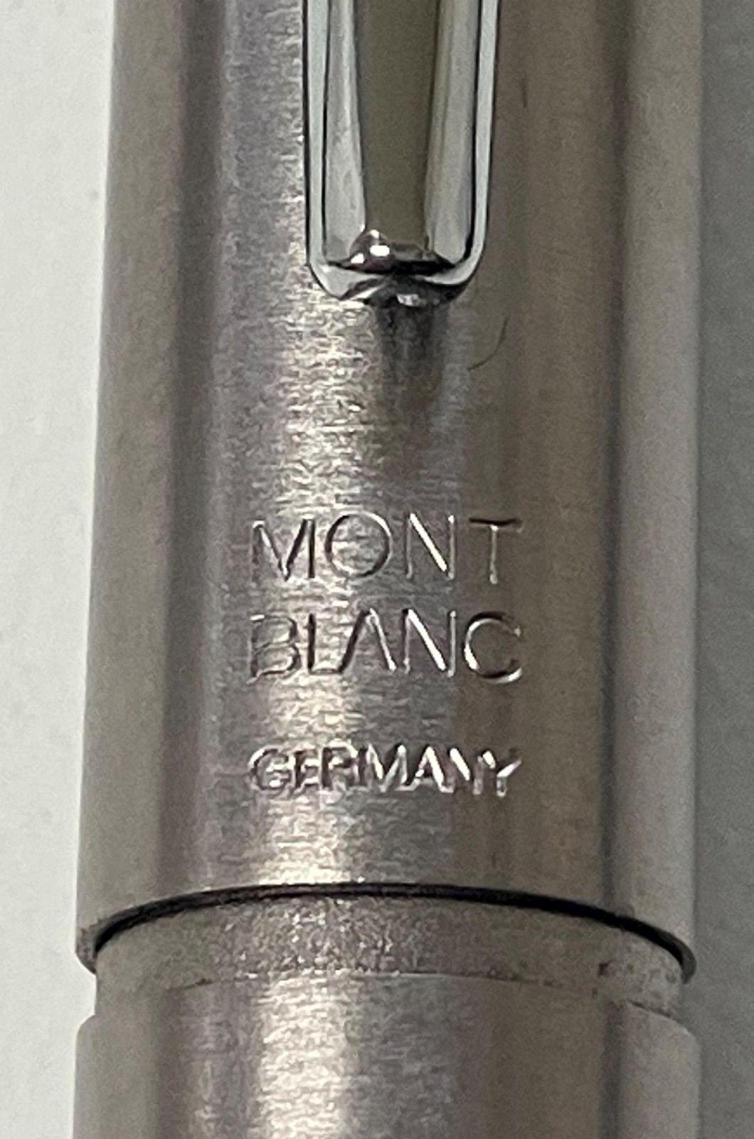 T003 MONTBLANC モンブラン 万年筆ノブレスシルバーステンレス