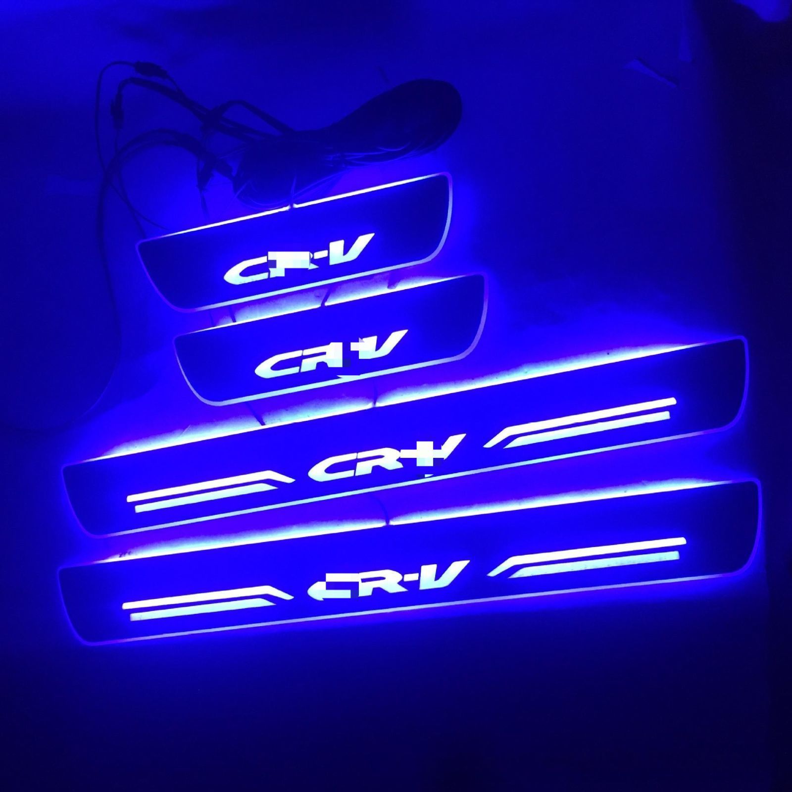 【送料無料】ホンダ CR-V 14-22年対応 LED付き 迎賓踏板・門槛条 4枚セット 静態ブルー・ホワイト・レッド・グリーンZX09