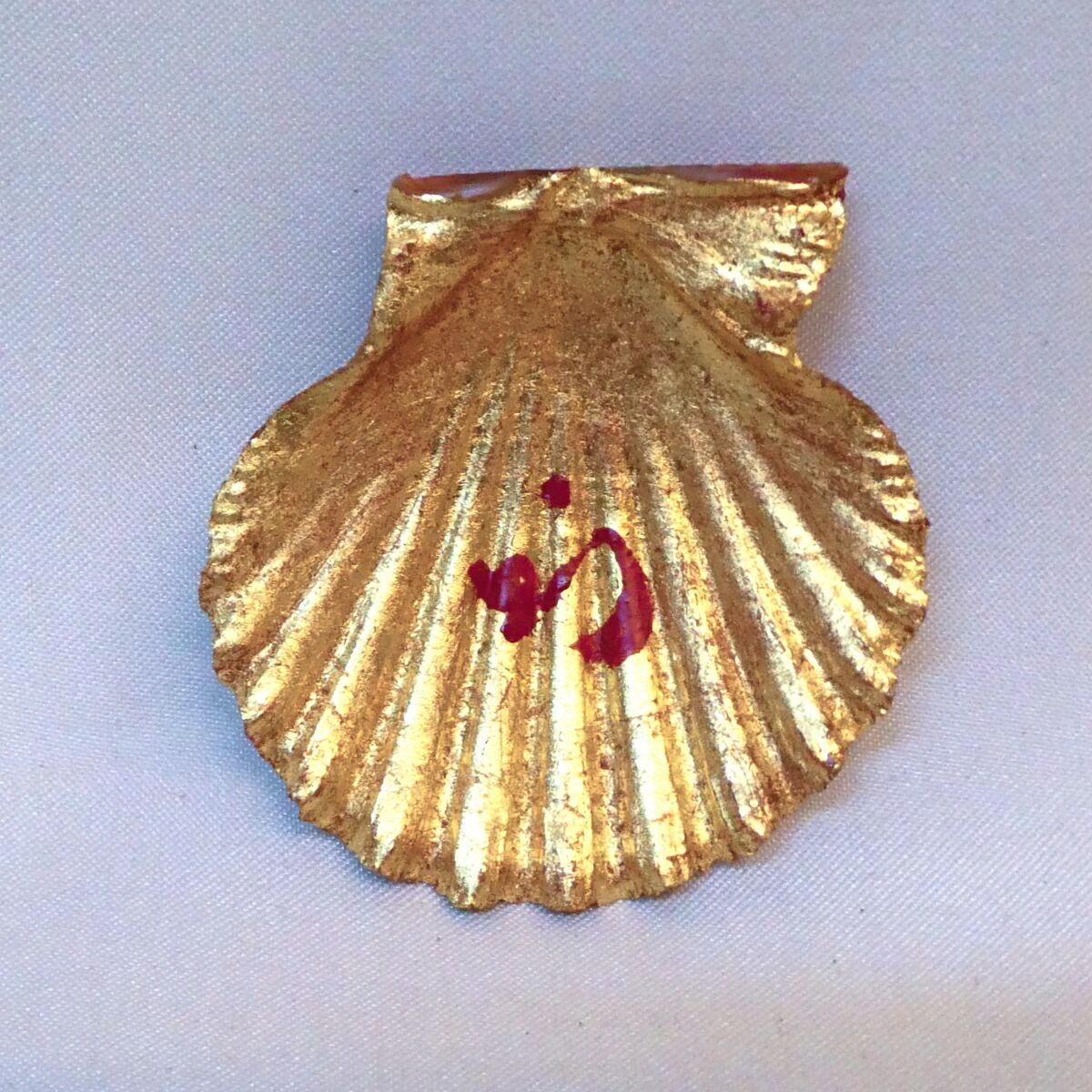 尋牛斎宗匠書付】南紀産 チサラ貝 香合 内金箔 久田宗也宗匠【半床庵