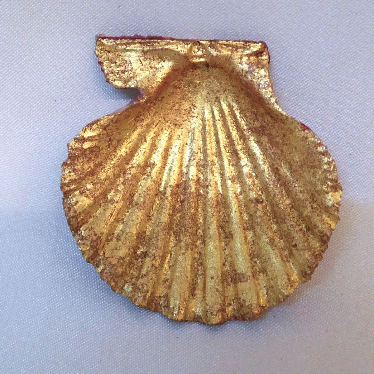 尋牛斎宗匠書付】南紀産 チサラ貝 香合 内金箔 久田宗也宗匠【半床庵