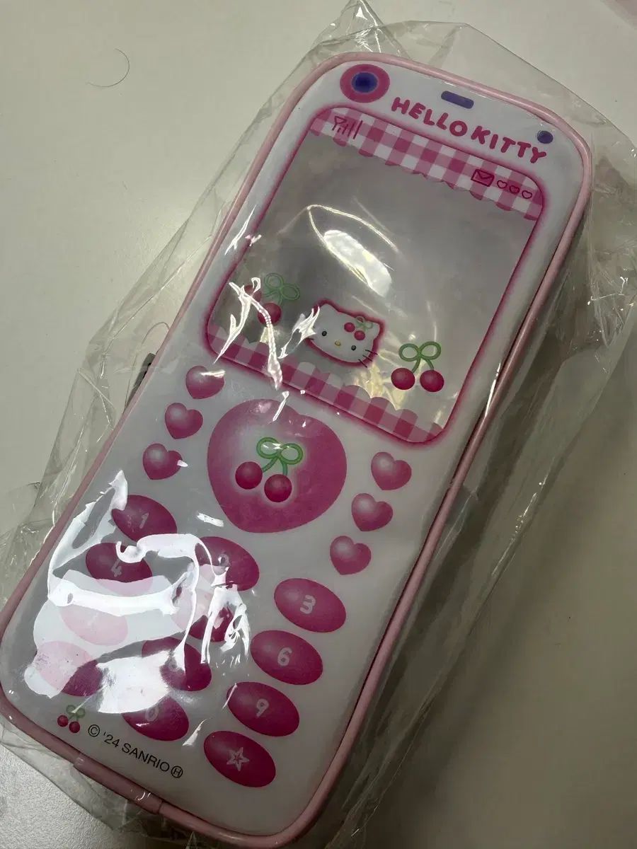 ハローキティ 携帯 デザイン 筆箱