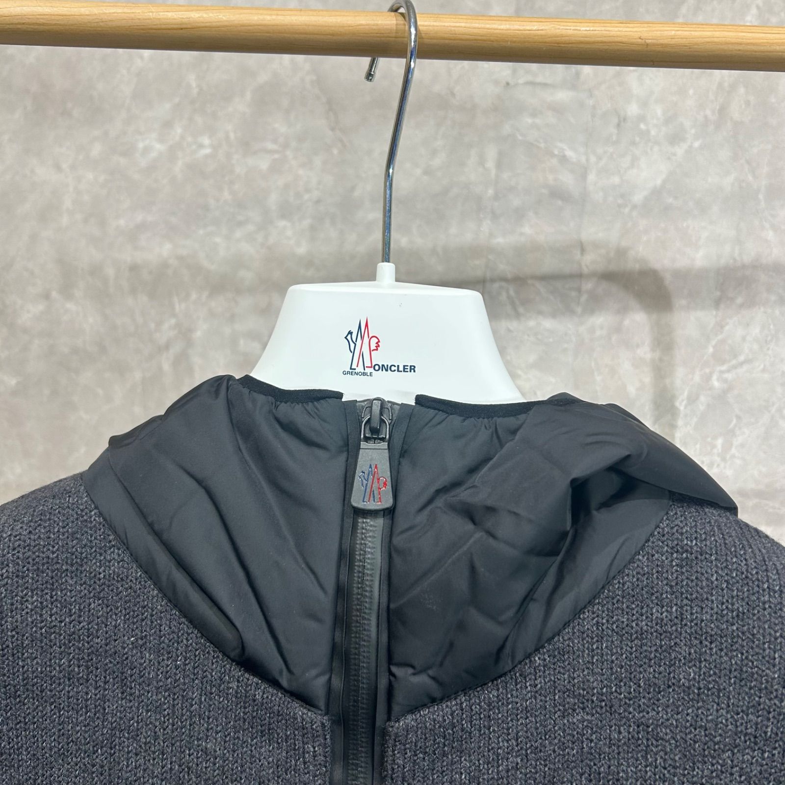 未使用に近い】 MONCLER モンクレールグルノーブルダウンニット 