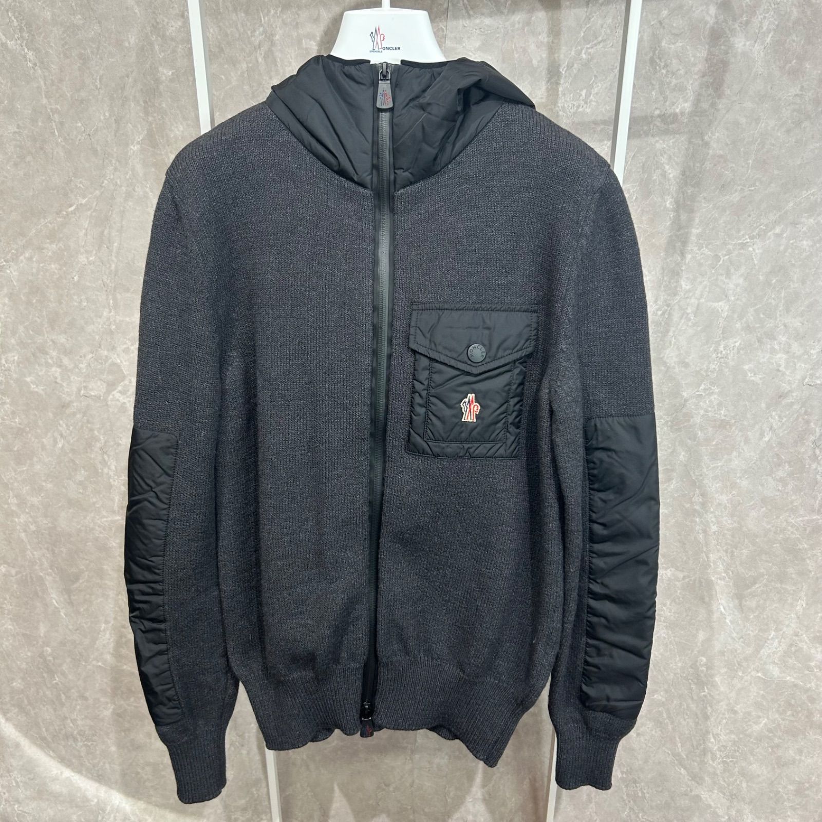 未使用に近い】 MONCLER モンクレールグルノーブルダウンニット 