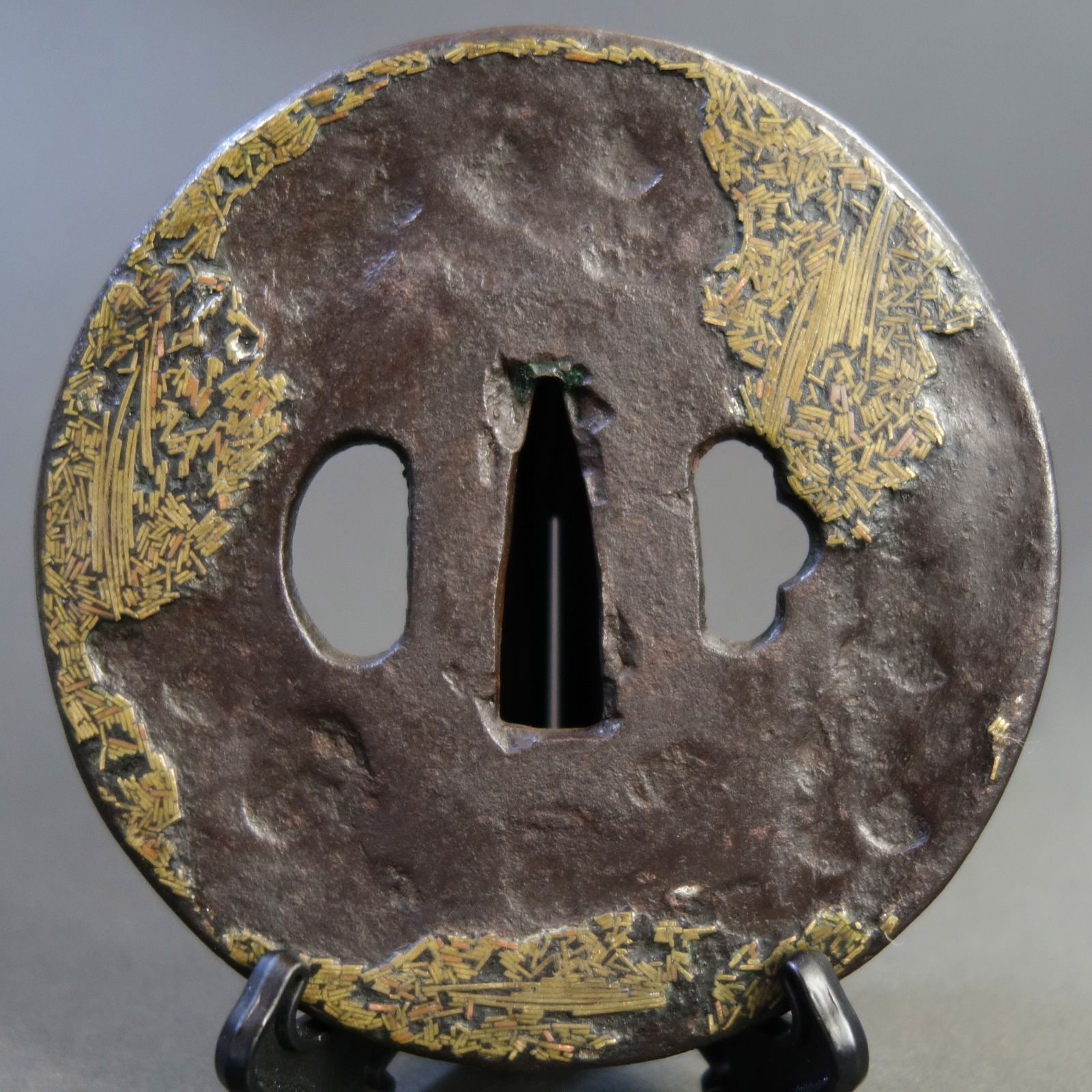 B-72 鍔　金象嵌　武具　刀装具　骨董品　時代物　日本　美術品　工芸品 骨董逸品【天法鍔 鉄地 吹寄象嵌】 日本刀 刀装具 鍔 鐔 武具 江戸