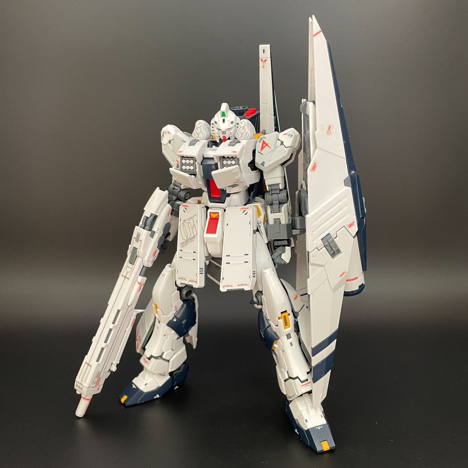 リサイクルショップで550円で売ってたガンプラジャンク詰め合わせを 