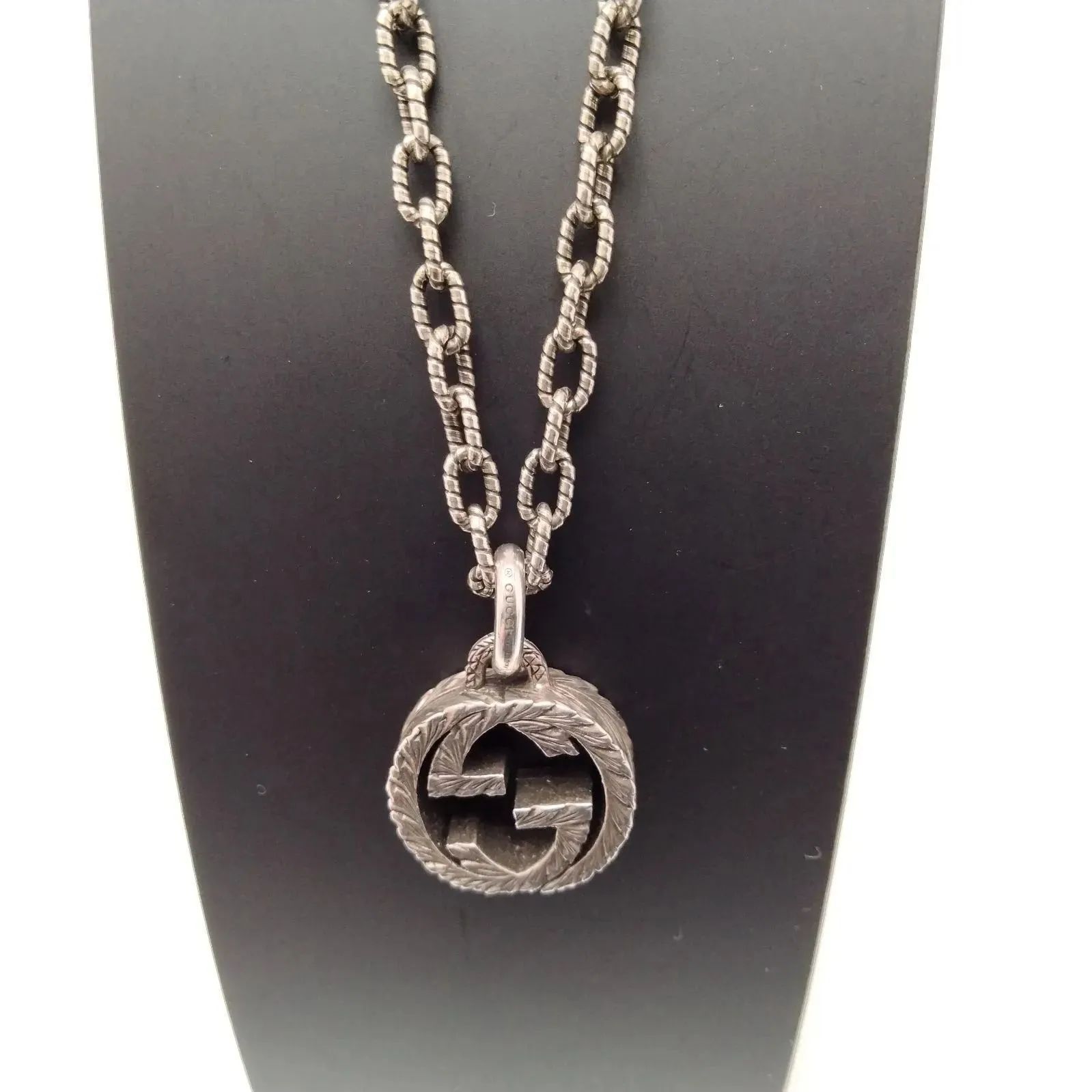 ✨GUCCI✨グッチ インターロッキングG アラベスク ネックレス シルバー