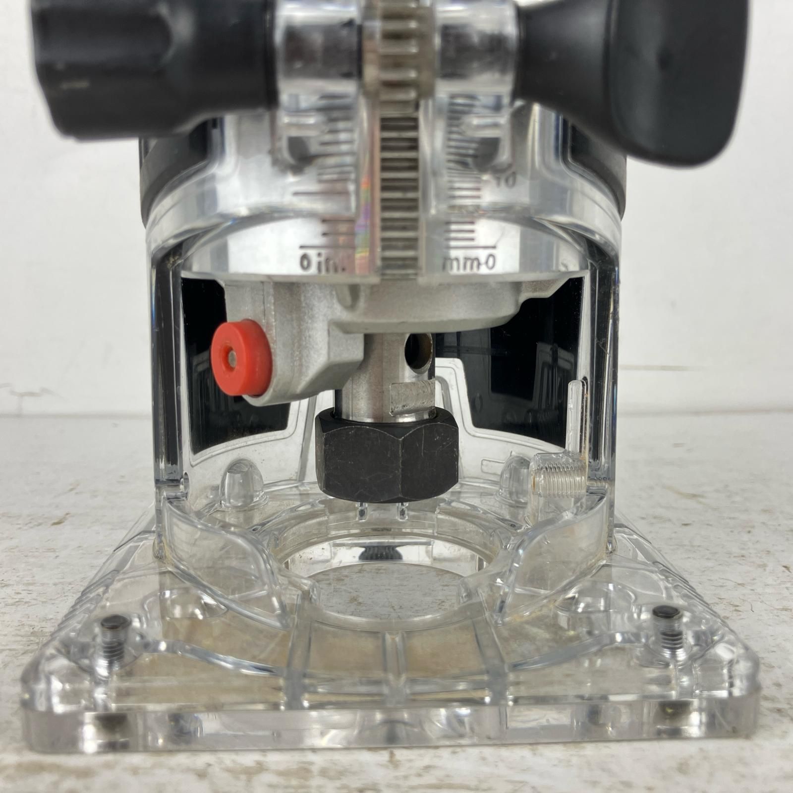  ЗЗMAKITA マキタ 18 v 充電式トリマ 本体のみ 充電器 バッテリーなし RT 50 D ブルー ルーター ミニルーター 電動工具 エア工具