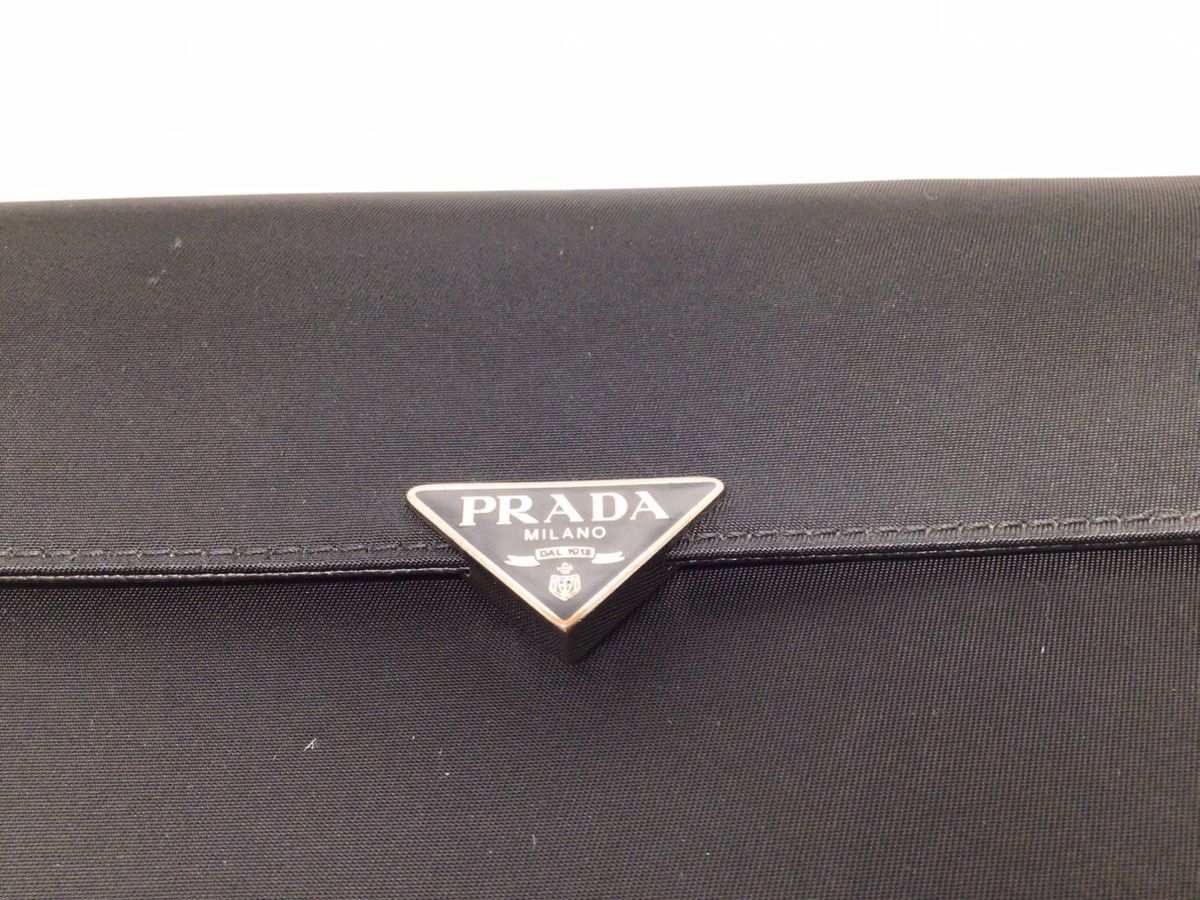 PRADA プラダ ナイロン 長財布 ブラック M-1828 - メルカリ