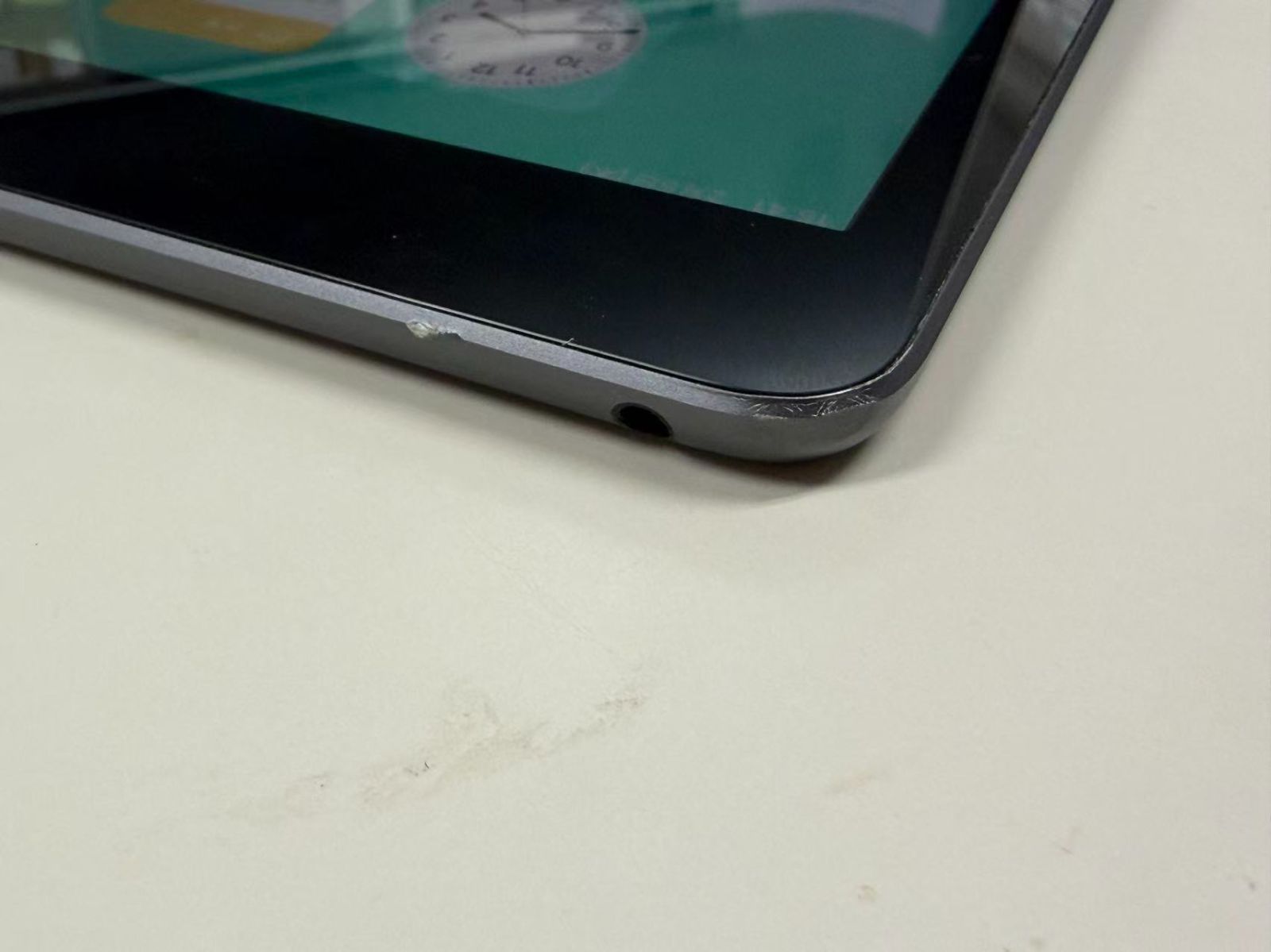 電池80% iPad(第9世代) 64GB スペースグレ Wi-Fiモデル - メルカリ