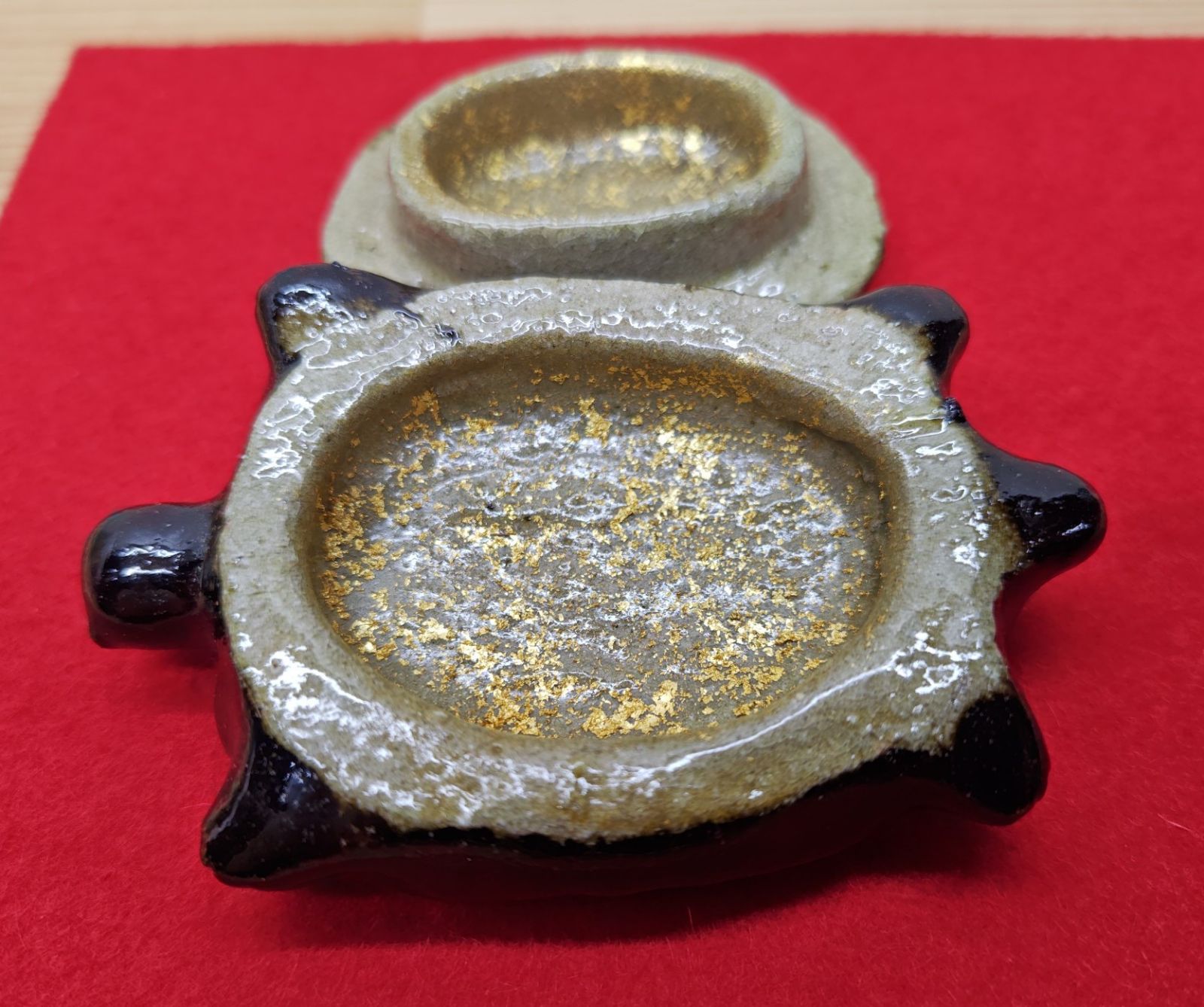 逢絢亭・中古品】茶道具 香合 楽焼 黒楽 亀香合 政所窯 永興明道 後藤