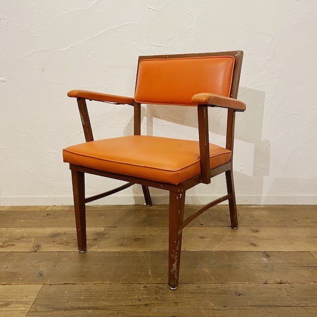 アメリカ ヴィンテージ チェア アームチェア スタッキング ミッド