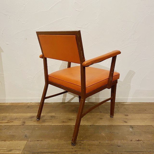 アメリカ ヴィンテージ チェア アームチェア スタッキング ミッド