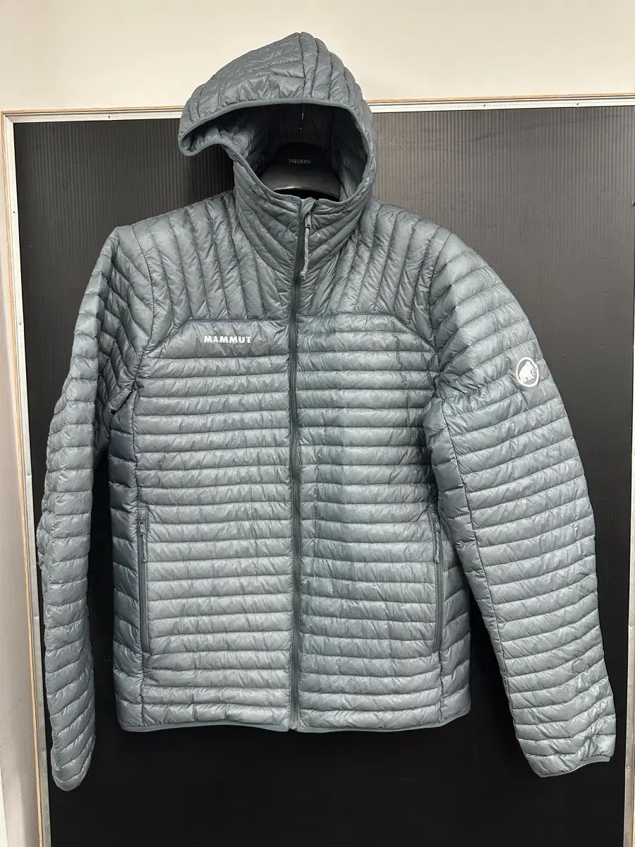 マムート MAMMUT ブロードピーク フード 軽量ダウン