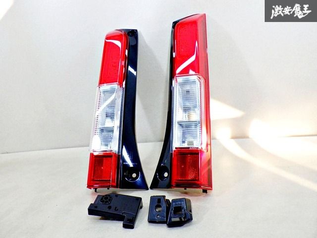 ホンダ N-VAN JJ1 左右テールランプ KOITO 220-6228L LED クリアテール