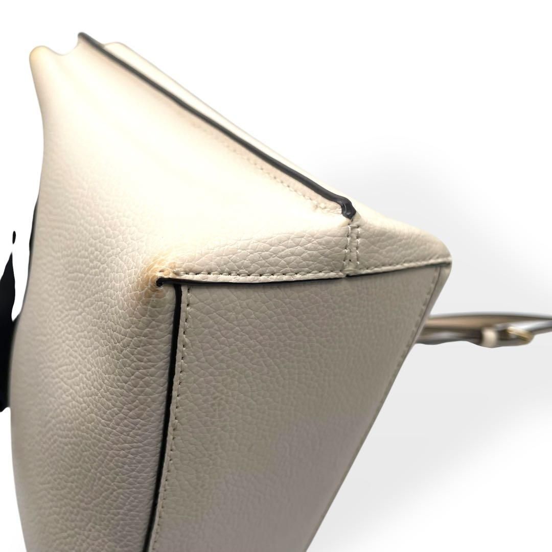 美品 COACH コーチ 2way ショルダーバッグ モリーバケットバッグ22