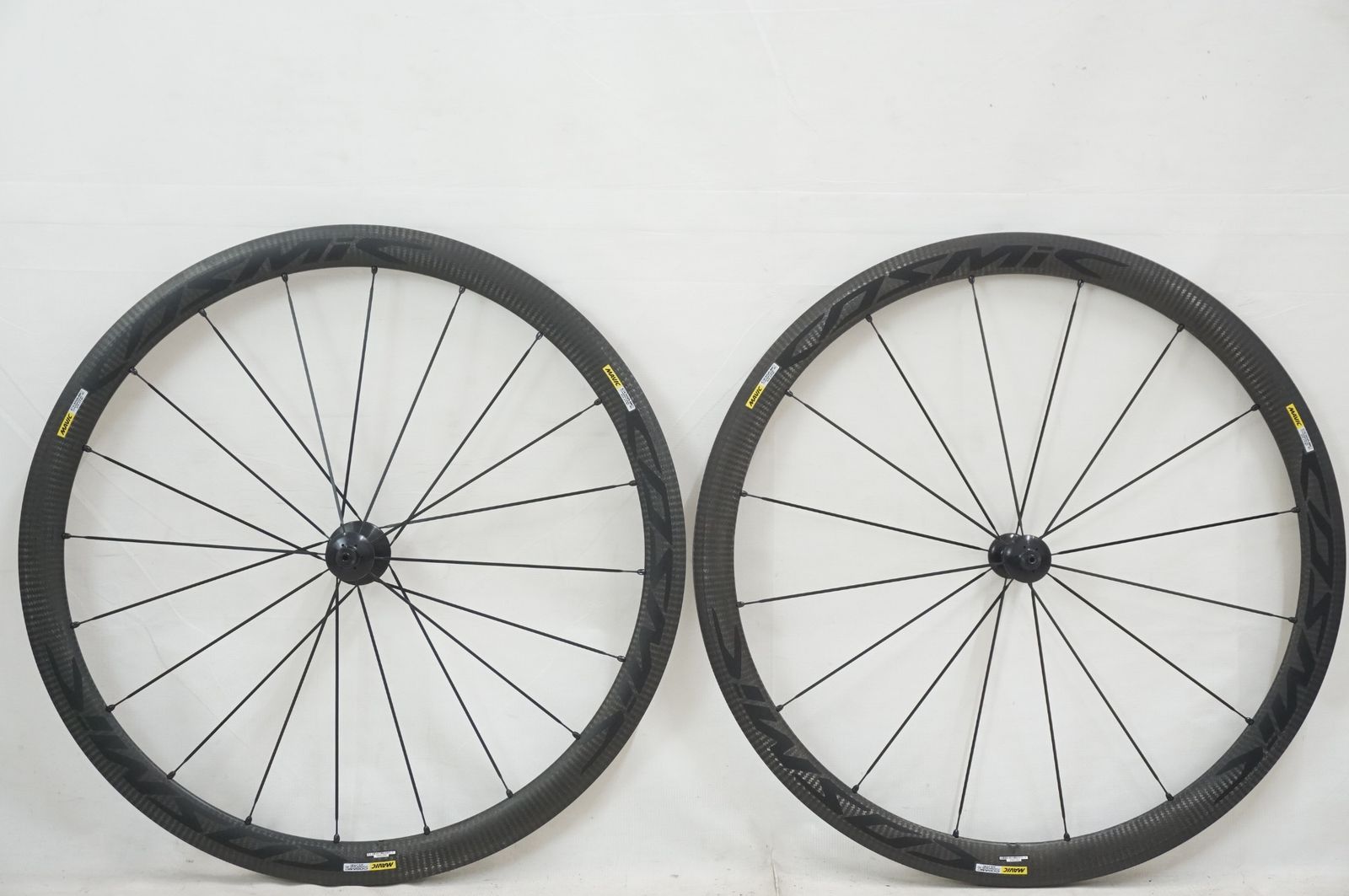 MAVIC 「マヴィック」 COSMIC CARBONE 40 ELITE ホイールセット