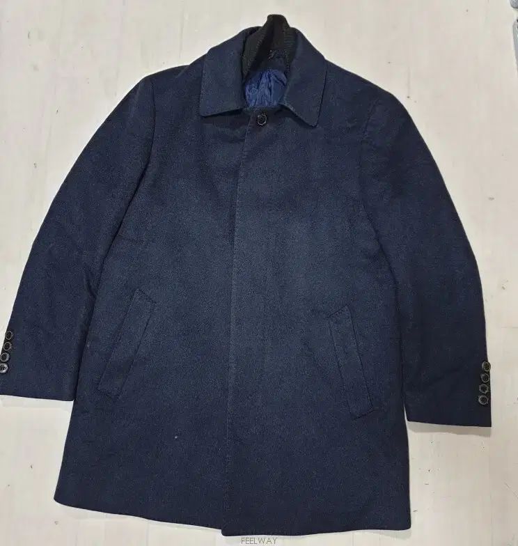 新作入荷，SALE ブランド DAKS（ダックス 正規品）知的なネイビー 