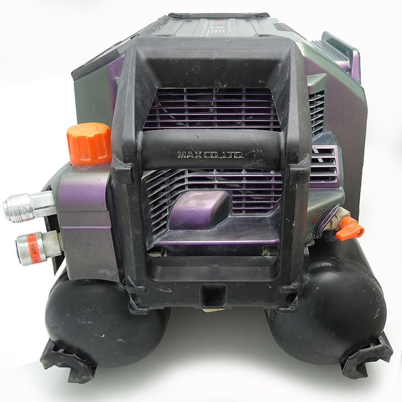 コンプレッサー