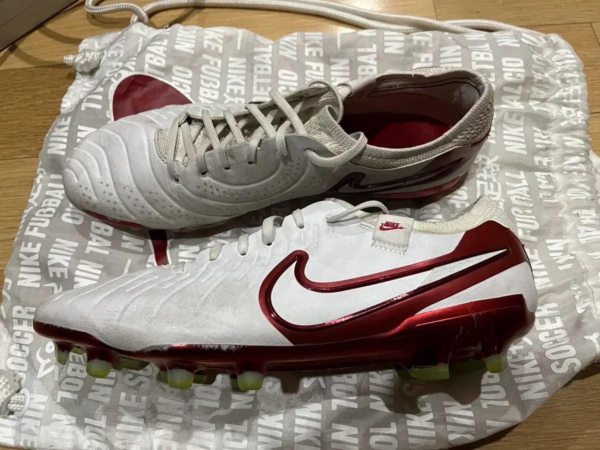NIKE ナイキ ティエンポ レジェンド 10 ナイキ ティエンポ レジェンド 