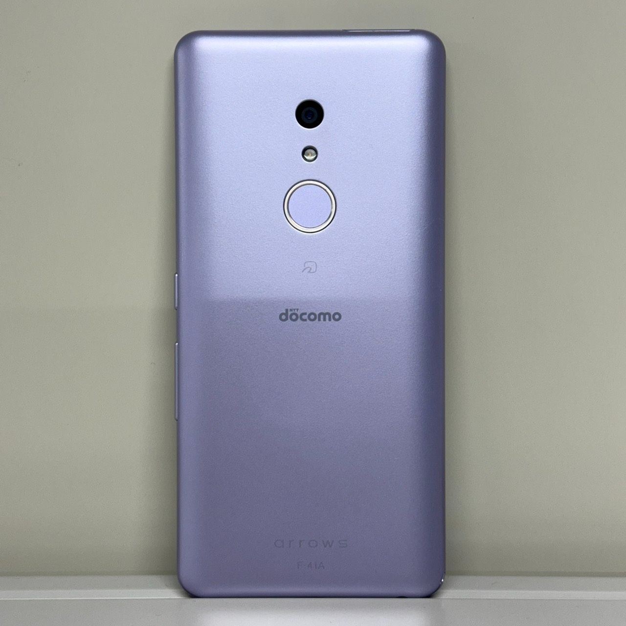arrows Be4 F-41A スマートフォン simフリー f700