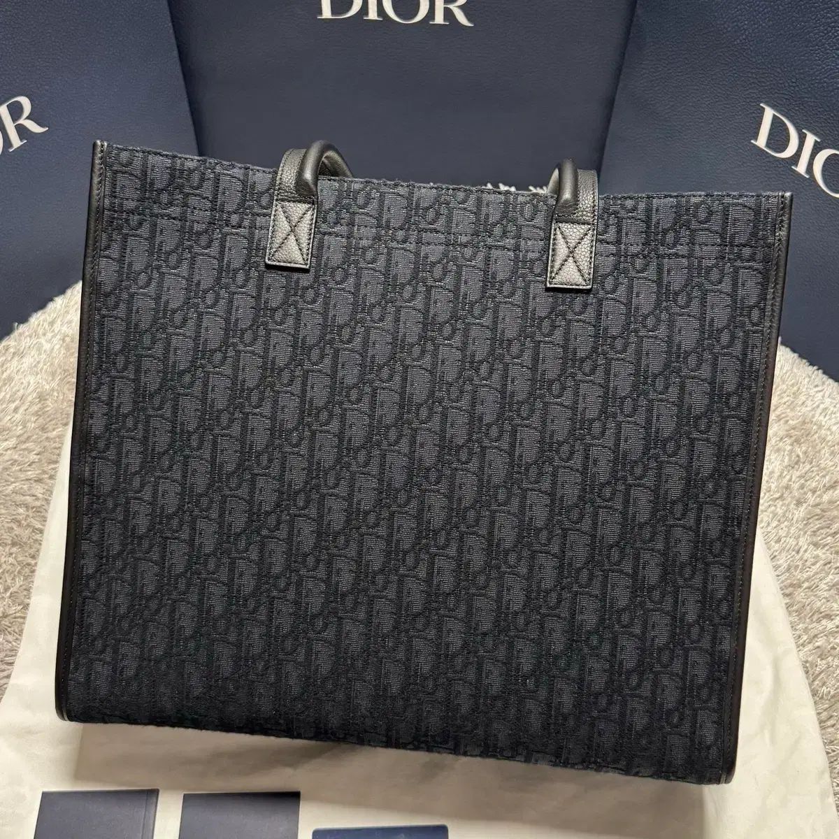 ディオール オブリーク ジャカード サファリ トートバッグ ブラック