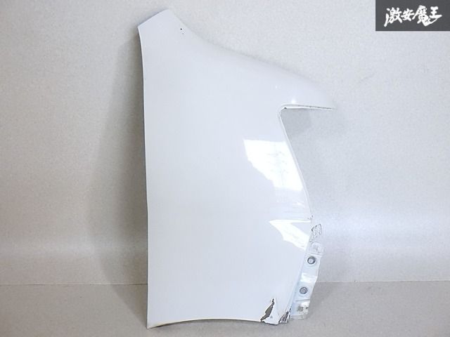 美品 ハイゼットカーゴ 純正フロント左フェンダー ホワイト ダイハツ 純正 S321V S331V ハイゼット カーゴ ノーマル フロント
