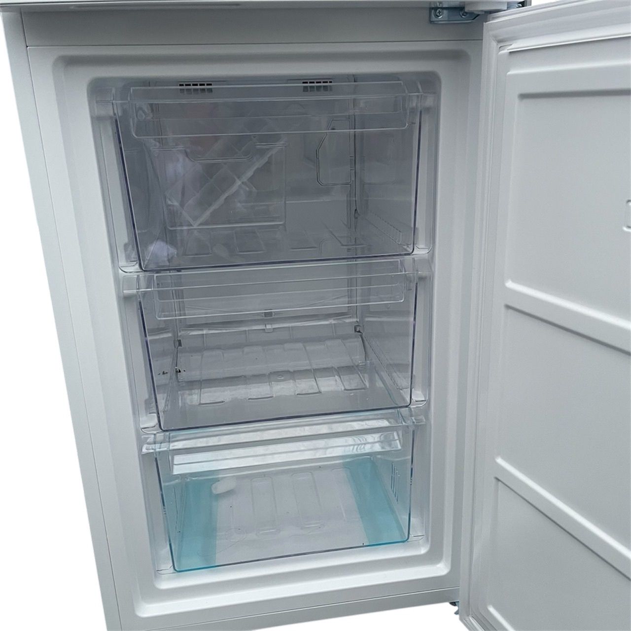 ☆シャープ SHARP☆ノンフロン冷凍冷蔵庫 SJ-BD23M-W 2024年製