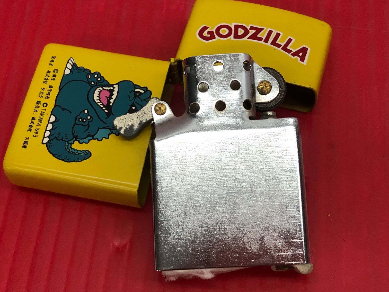 良品 GODZILLA ゴジラ オイルライター タカラ 東宝 イエロー 喫煙具