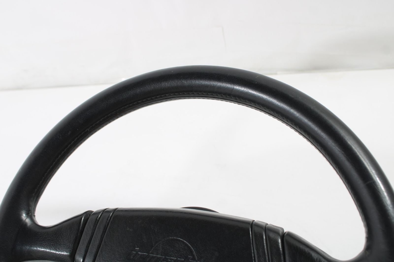 MOMO イルムシャー ステアリング KBA 70064 12-90 モモ irmscher 360mm