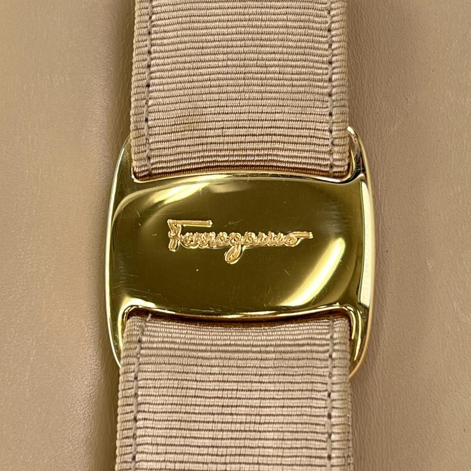 美品 Salvatore Ferragamo サルヴァトーレフェラガモ ヴァラ トート 