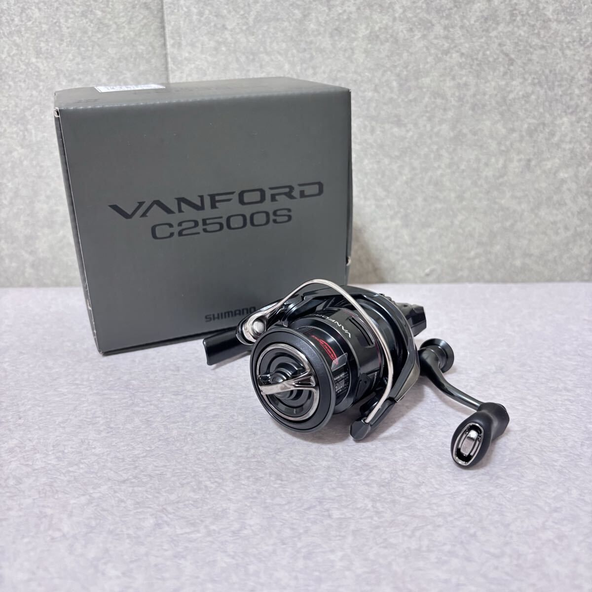 □【極美品】 ヴァンフォード C2500S VANFORD リール シマノ - メルカリ