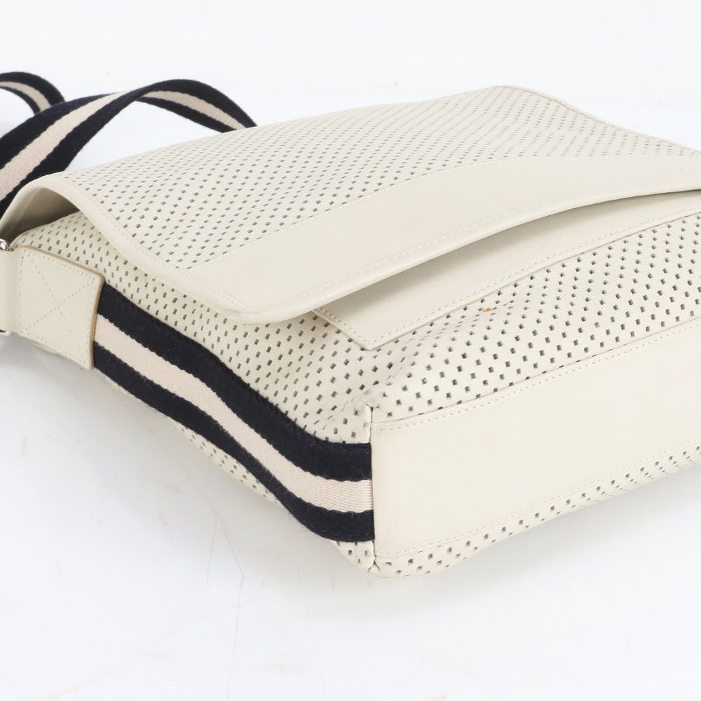 美品 バリー トレインスポッティング パンチング レザー ショルダー