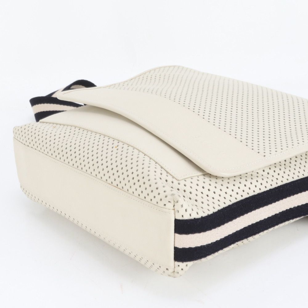 美品 バリー トレインスポッティング パンチング レザー ショルダー