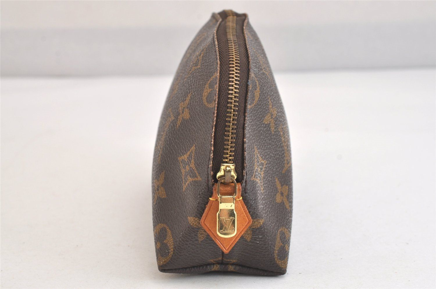 LOUIS VUITTON ルイヴィトン モノグラム ポシェット コスメティック