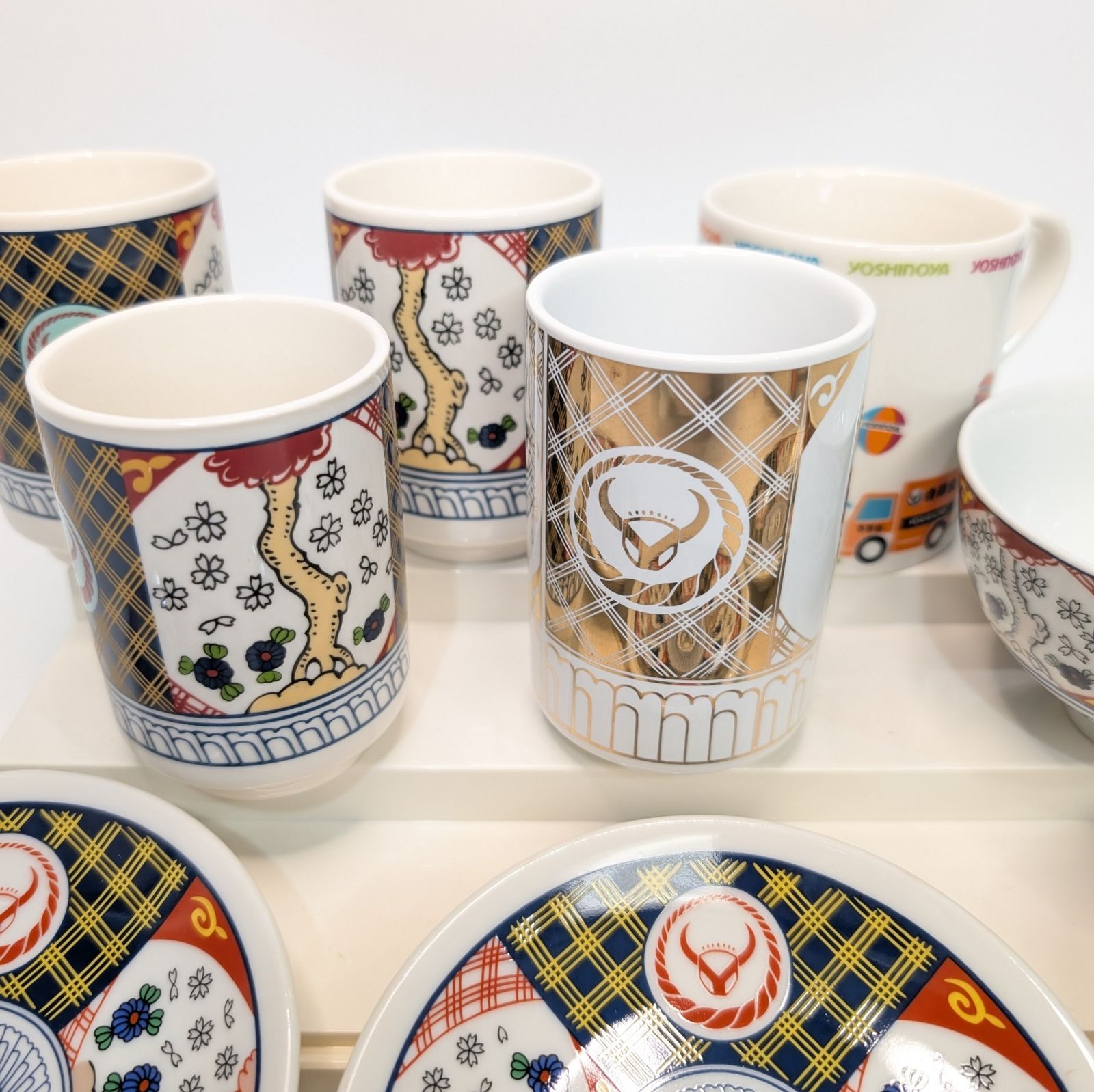 湯飲みと小皿のセット 3客