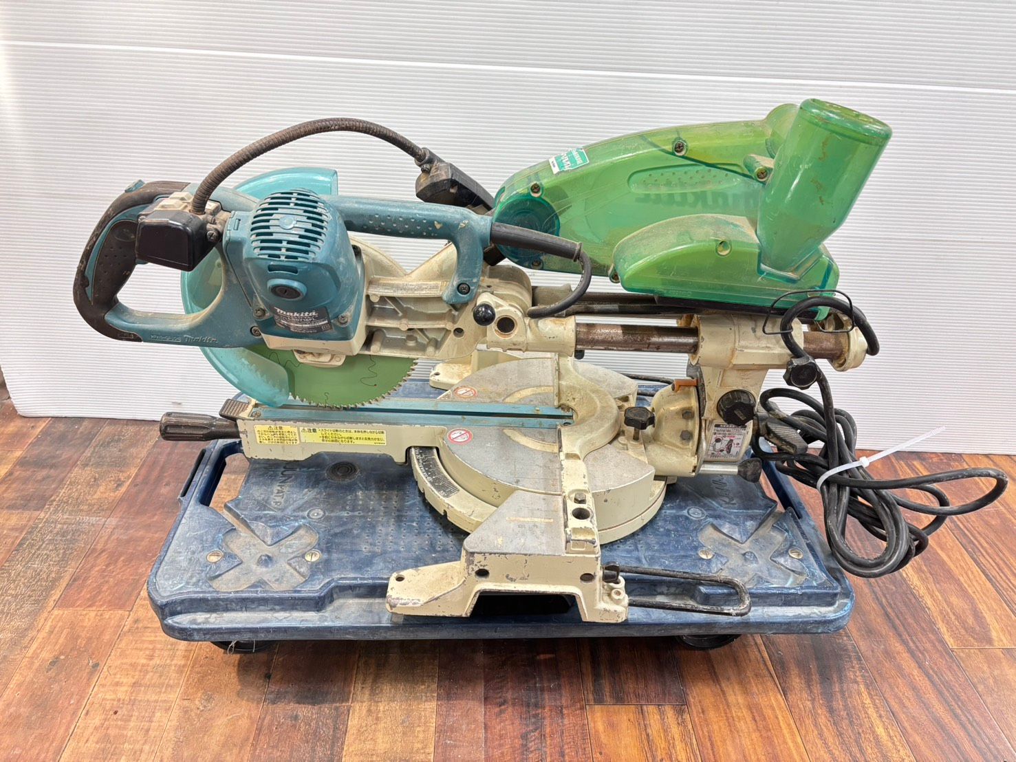 h 11973 makita マキタ 190 mm スライドマルノコ 丸のこ