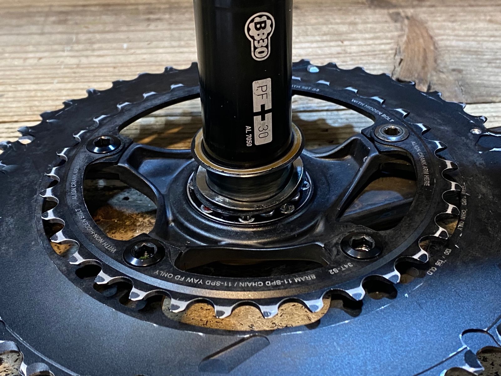 JP793 スラム SRAM RED22 クランクセット 50/34T 170mm BB30 - メルカリ