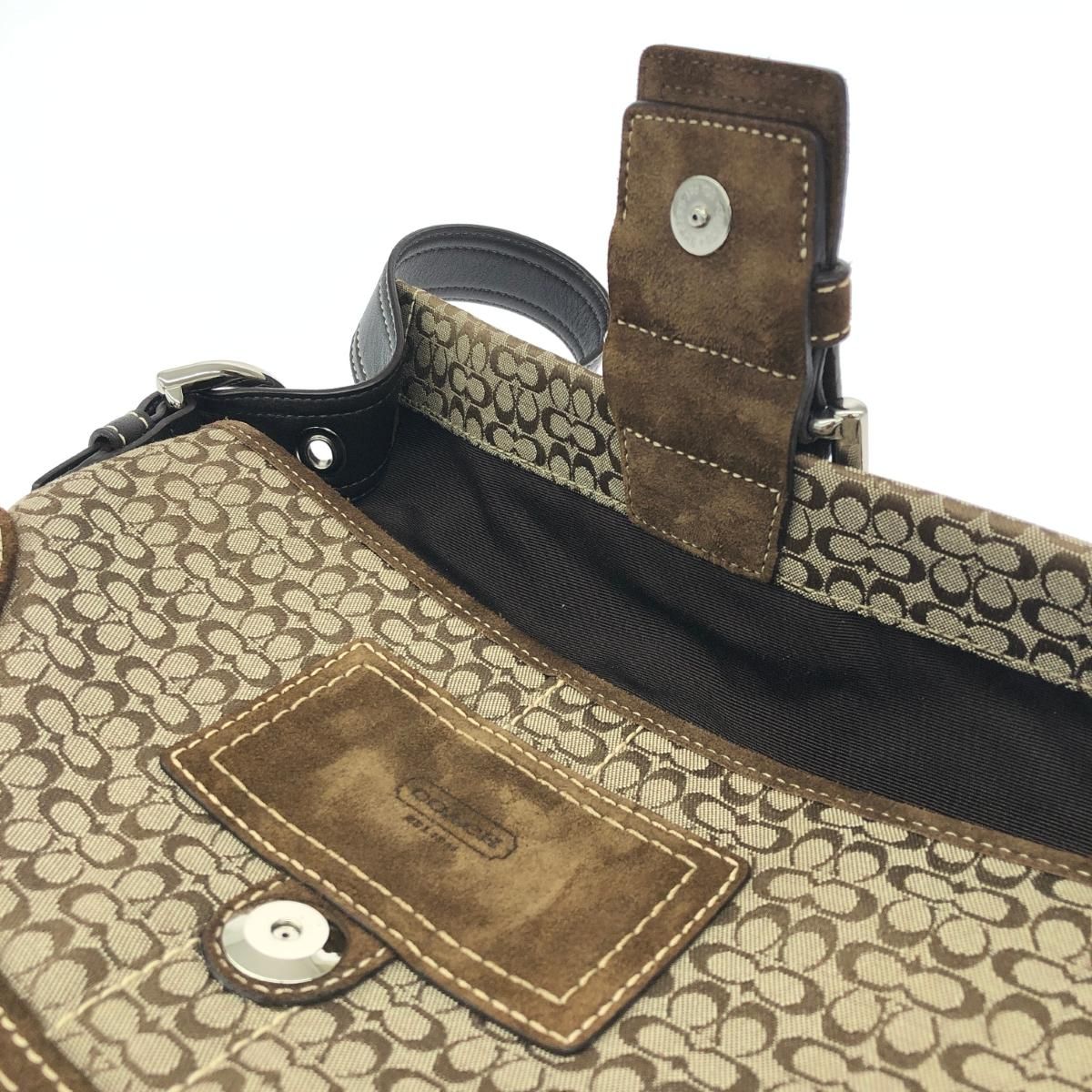 Coach | Bags | Coach No C5q3628 Signature Soho Flap Purse 