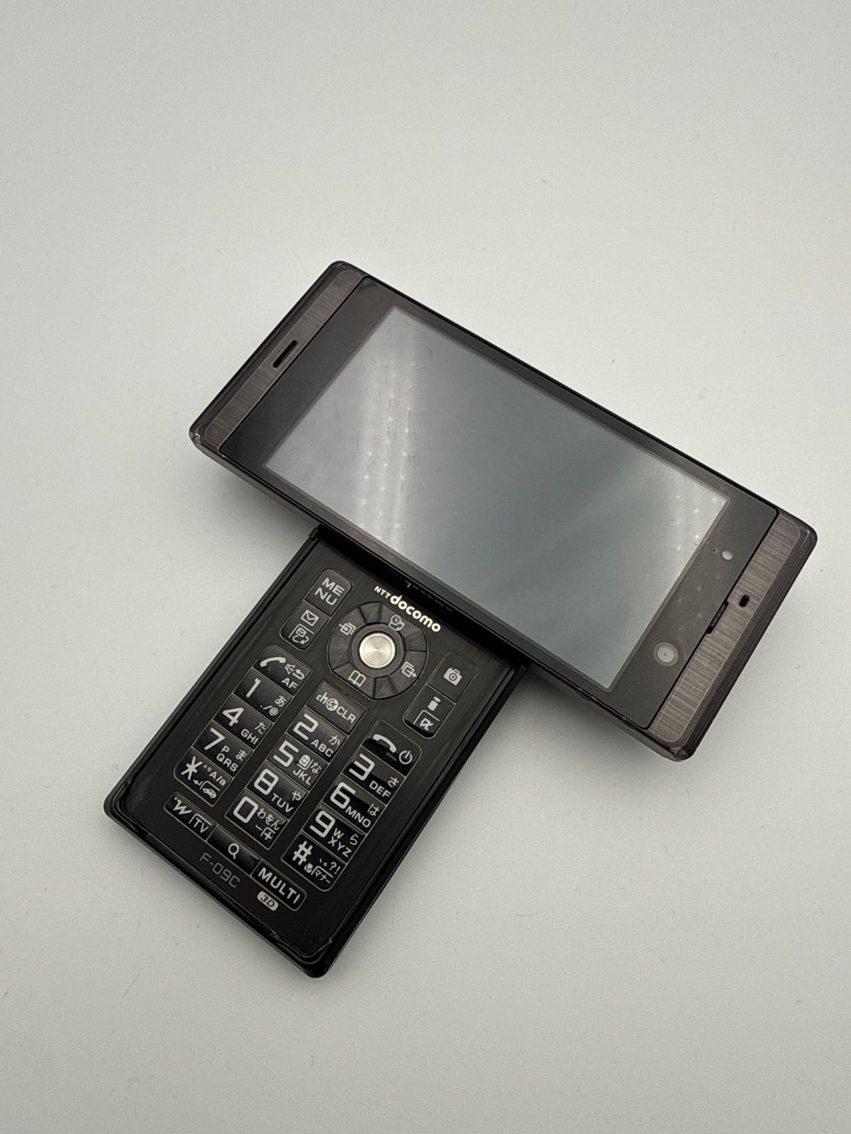 レア商品 docomo PRIME series F-09C 富士通 ブラック/黒 ガラケー