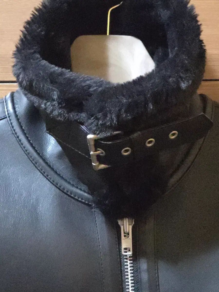 DOFFJASON(ドフジェーソン) ムートン L - メルカリ