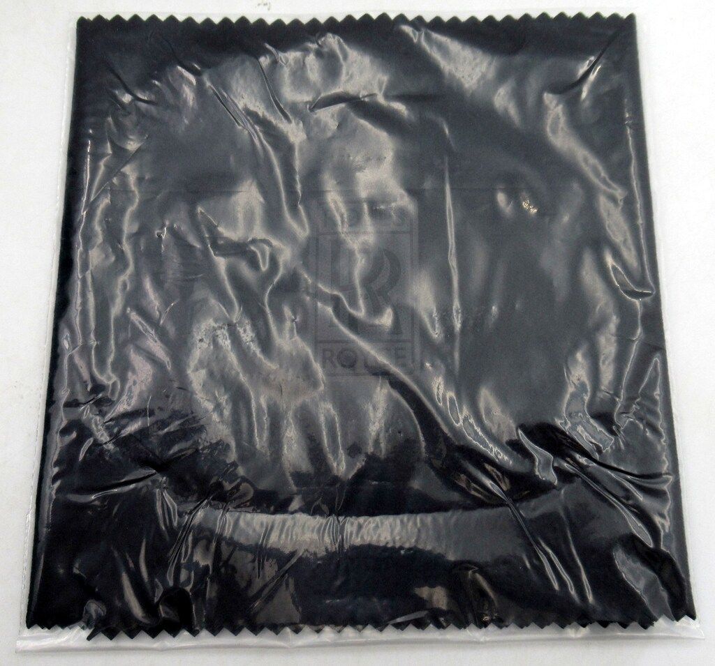 English White|Metallic