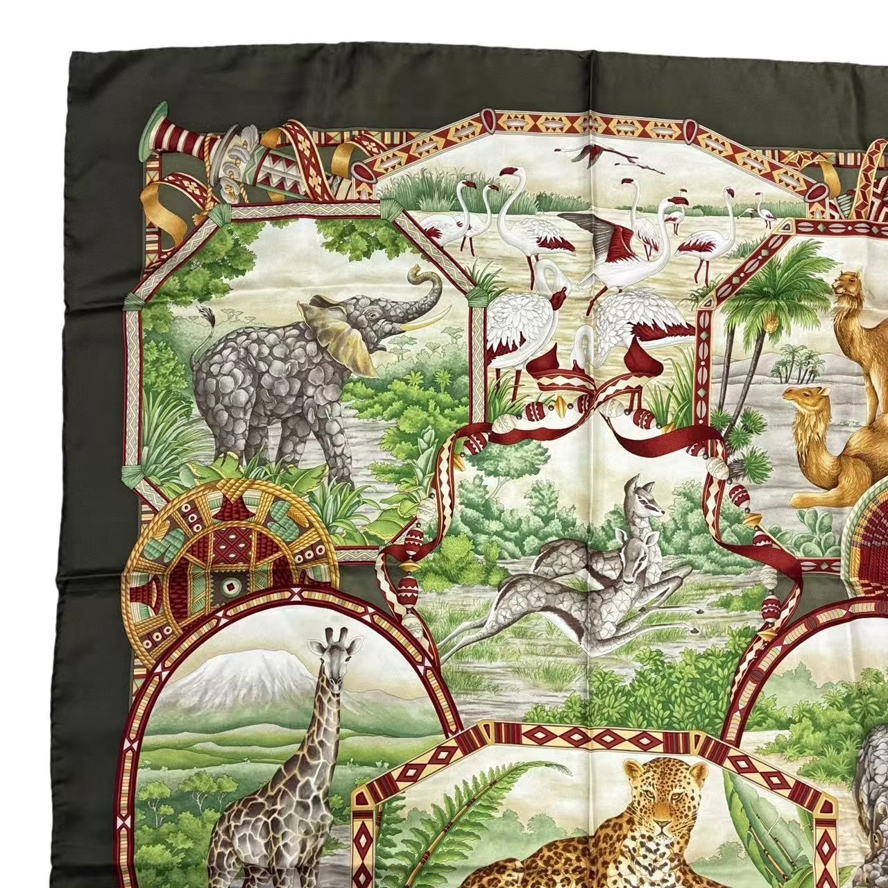 極美品 Salvatore Ferragamo サルヴァトーレ フェラガモ スカーフ 動物